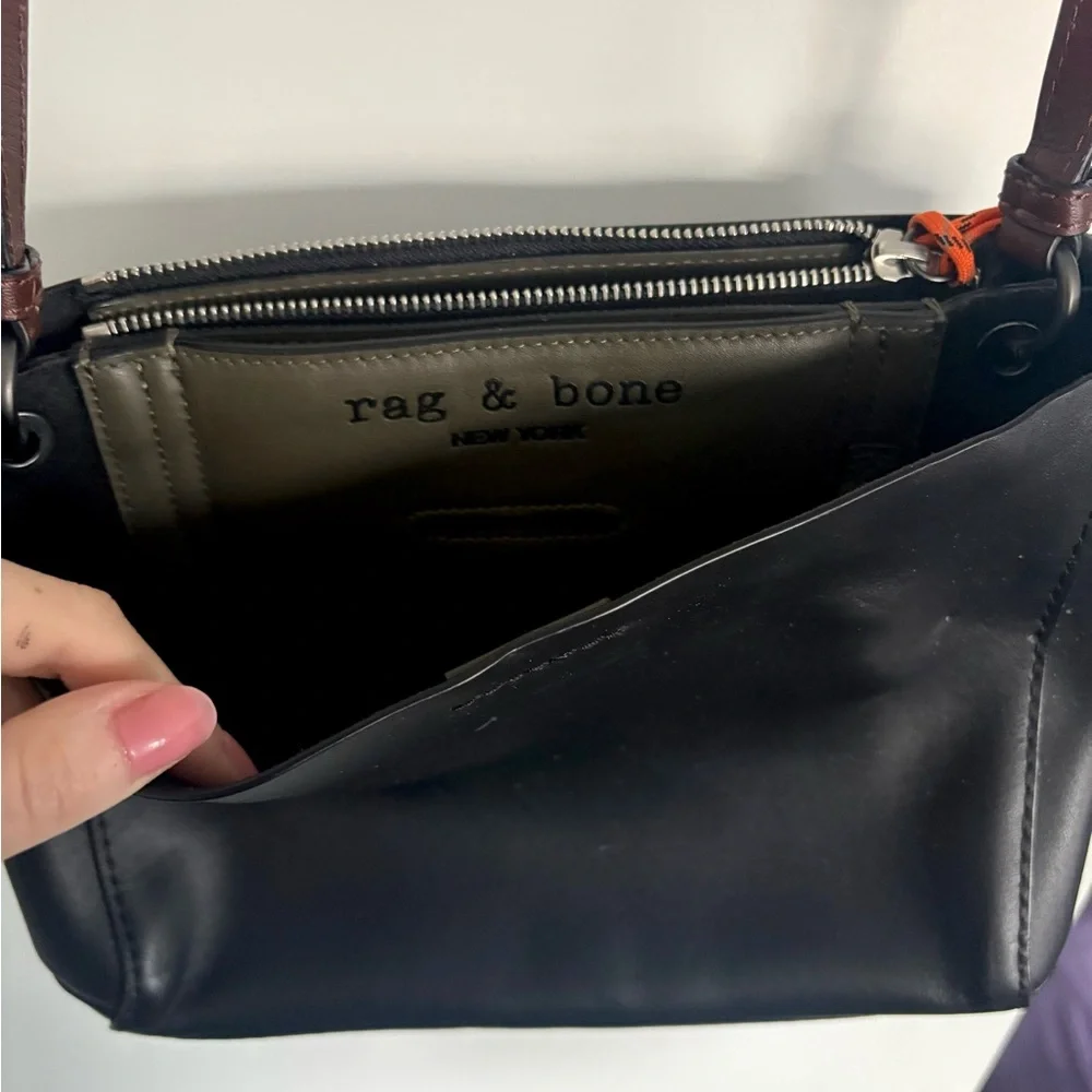 rag & bone passenger leather crossbody bag - Picture 2 of 4